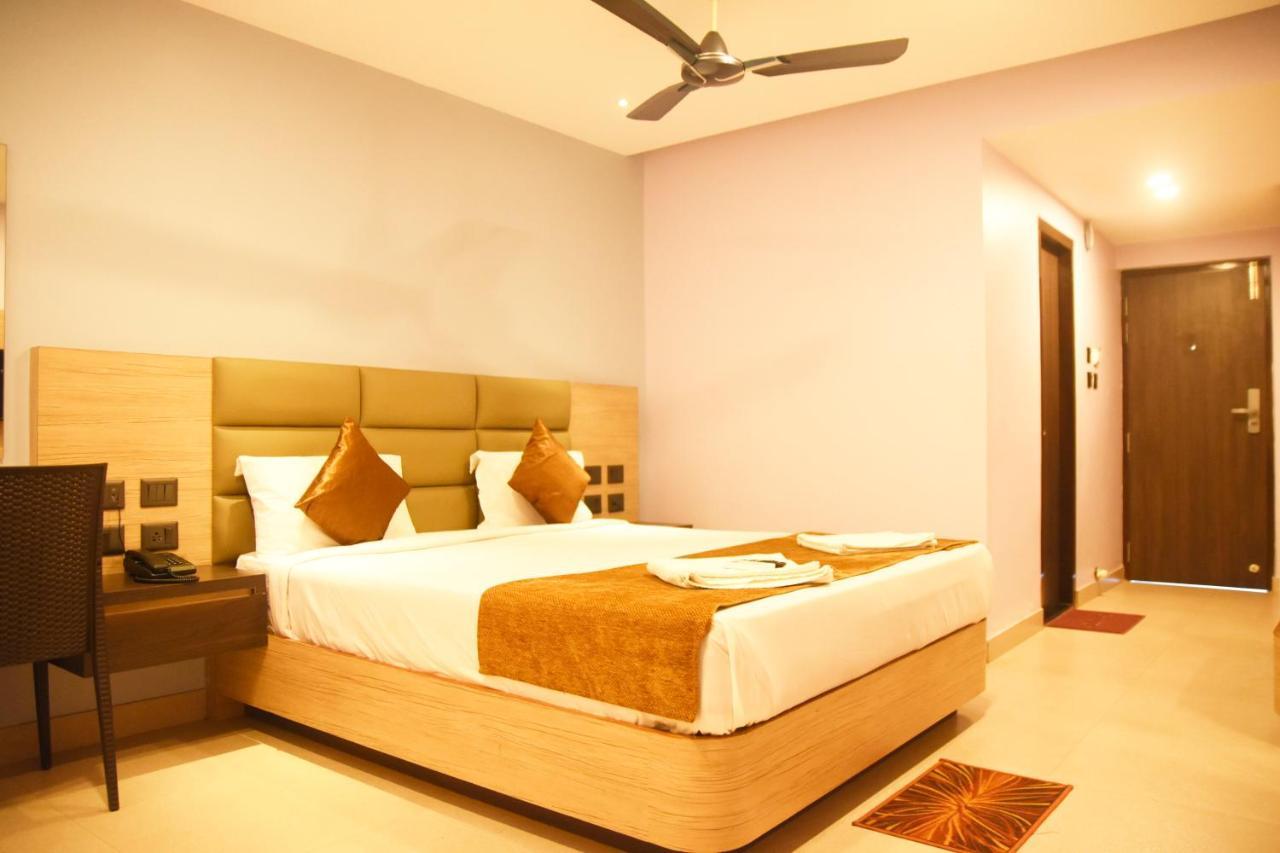 Hotel Om International Gokarna  Exterior foto