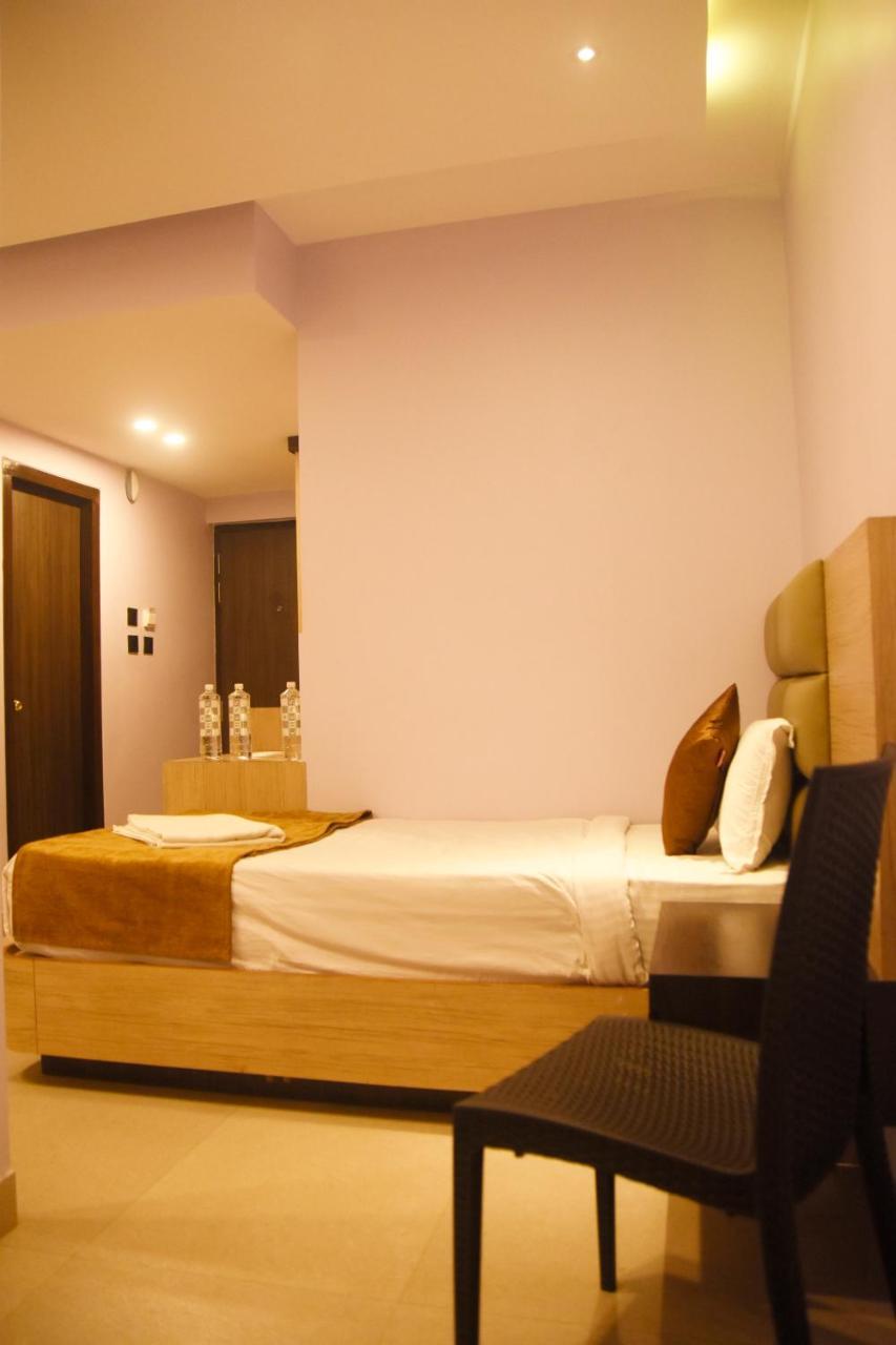 Hotel Om International Gokarna  Exterior foto